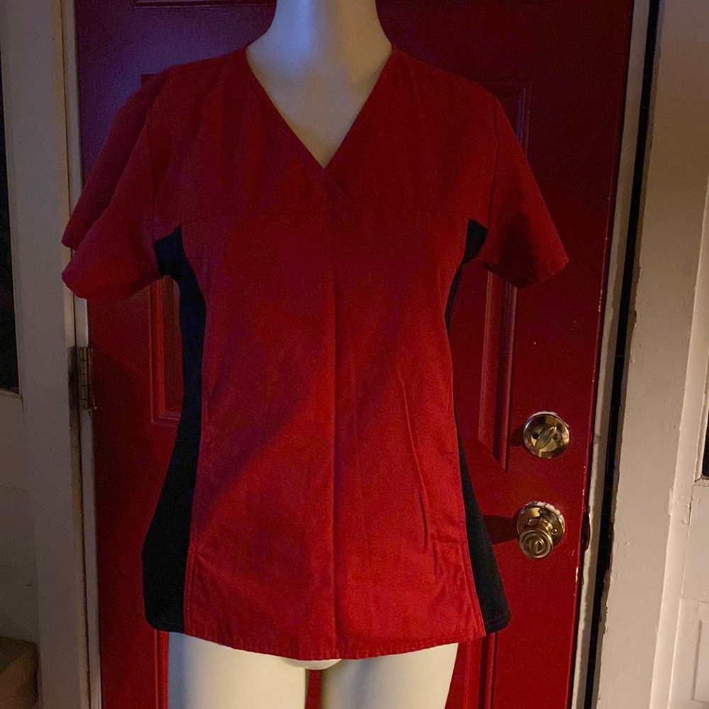 Cherokee flexibles Small uniform top